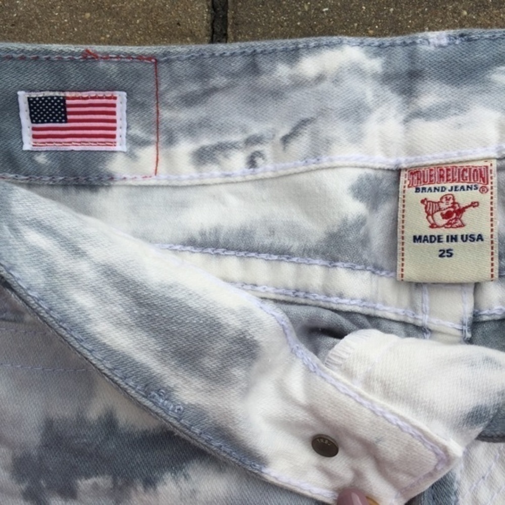 True Religion tie-dye Mini Skirt 25 - Picture 2 of 5